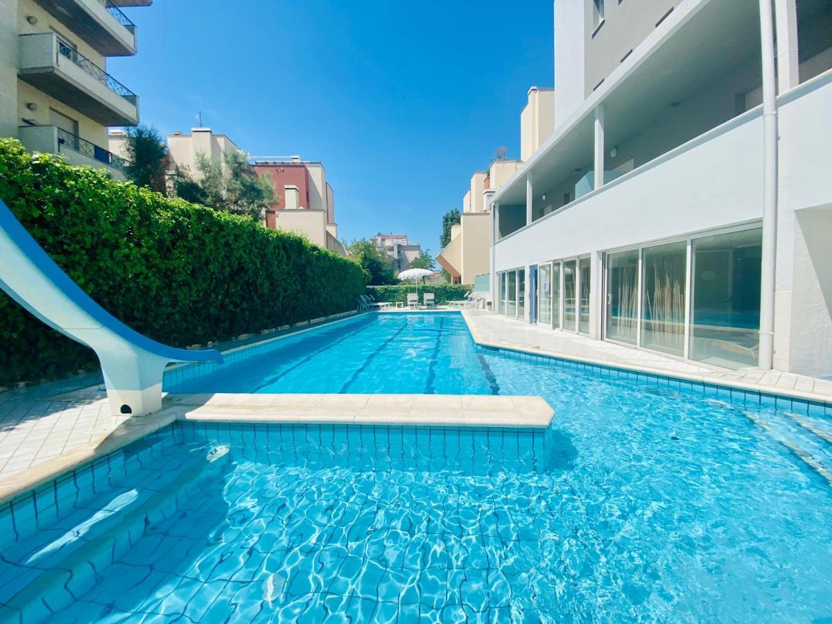 Noha Suite Hotel リッチョーネ エクステリア 写真